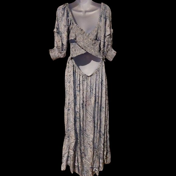 Omika Baby Blue Floral Blair Midi Addison Harbor Dress Smocked Tiered. XL NWT - Picture 2 of 11